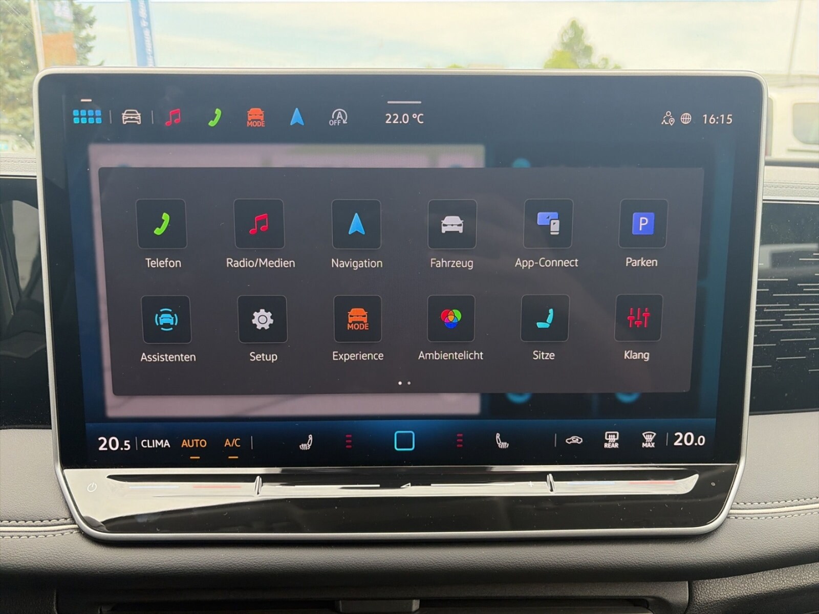 Volkswagen Tiguan – Bild 8