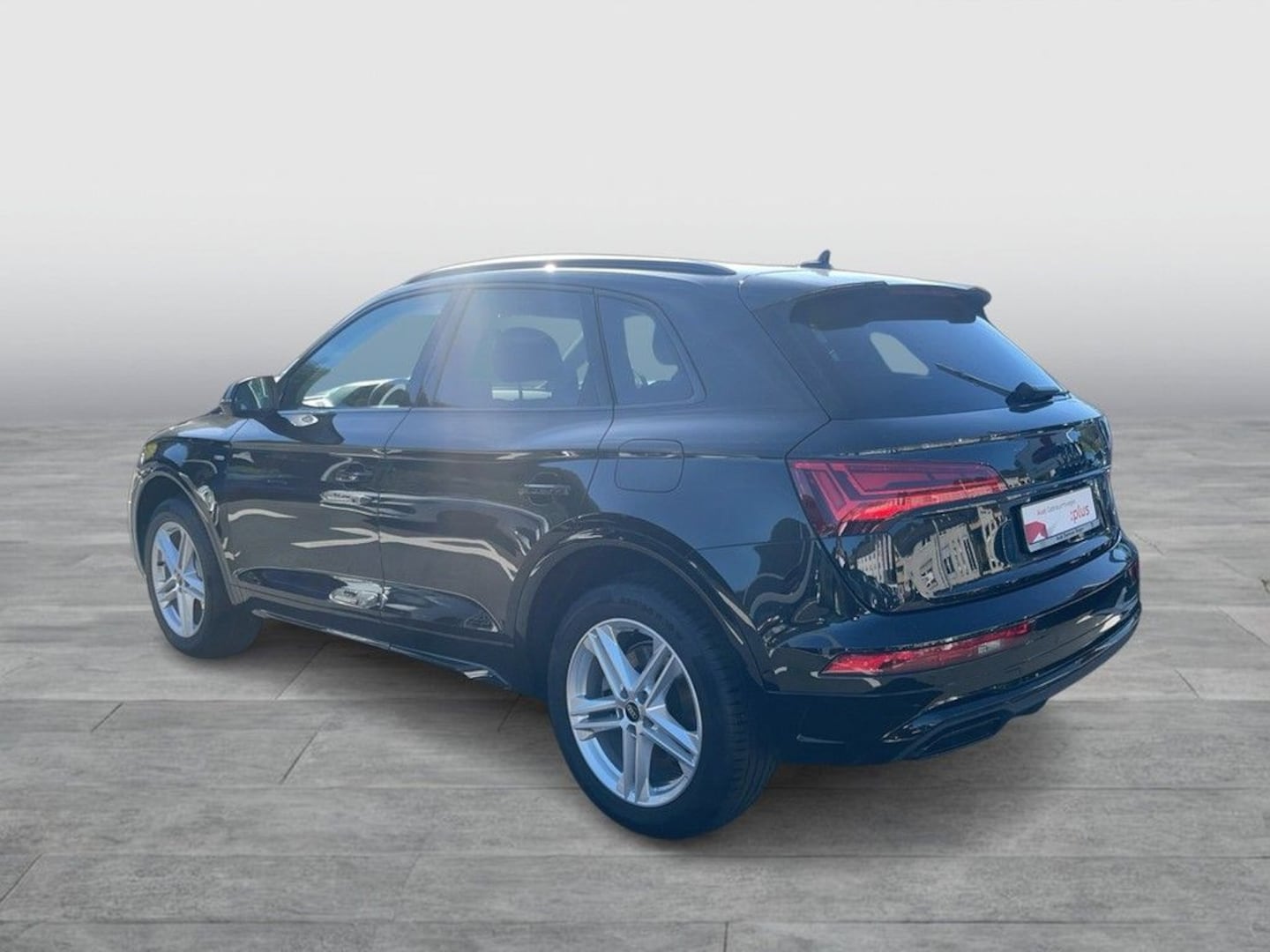 Bild über Audi Q5 TFSI e S line 50 TFSI e quattro S tronic - für weitere Informationen kontaktieren Sie den Audi Partner