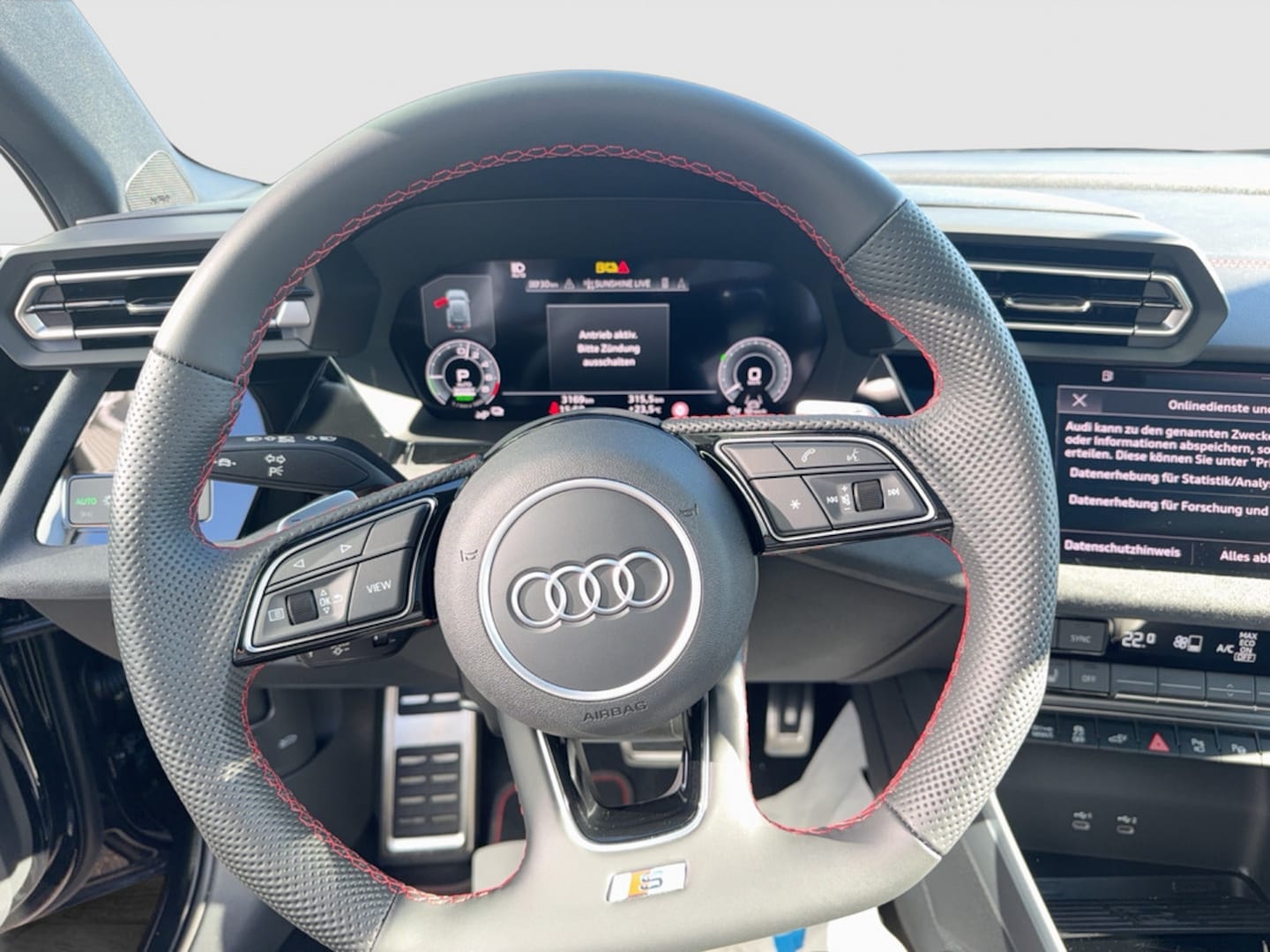 Bild über Audi A3 Sportback TFSI e TFSI e 200 kW S tronic - für weitere Informationen kontaktieren Sie den Audi Partner
