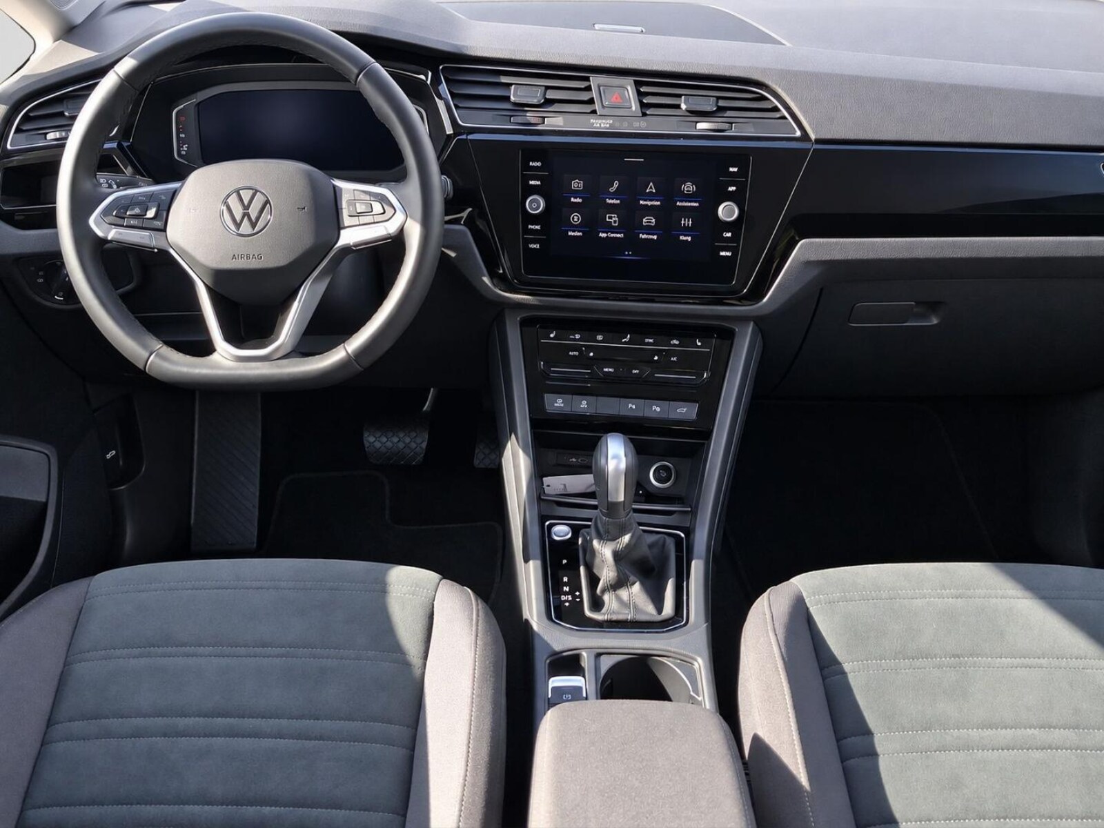 Volkswagen Touran – Bild 5