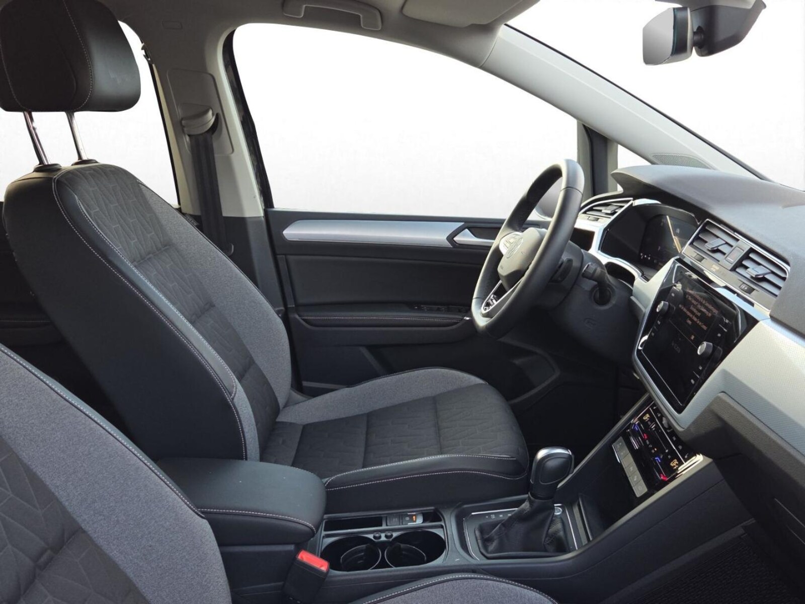 Volkswagen Touran – Bild 5