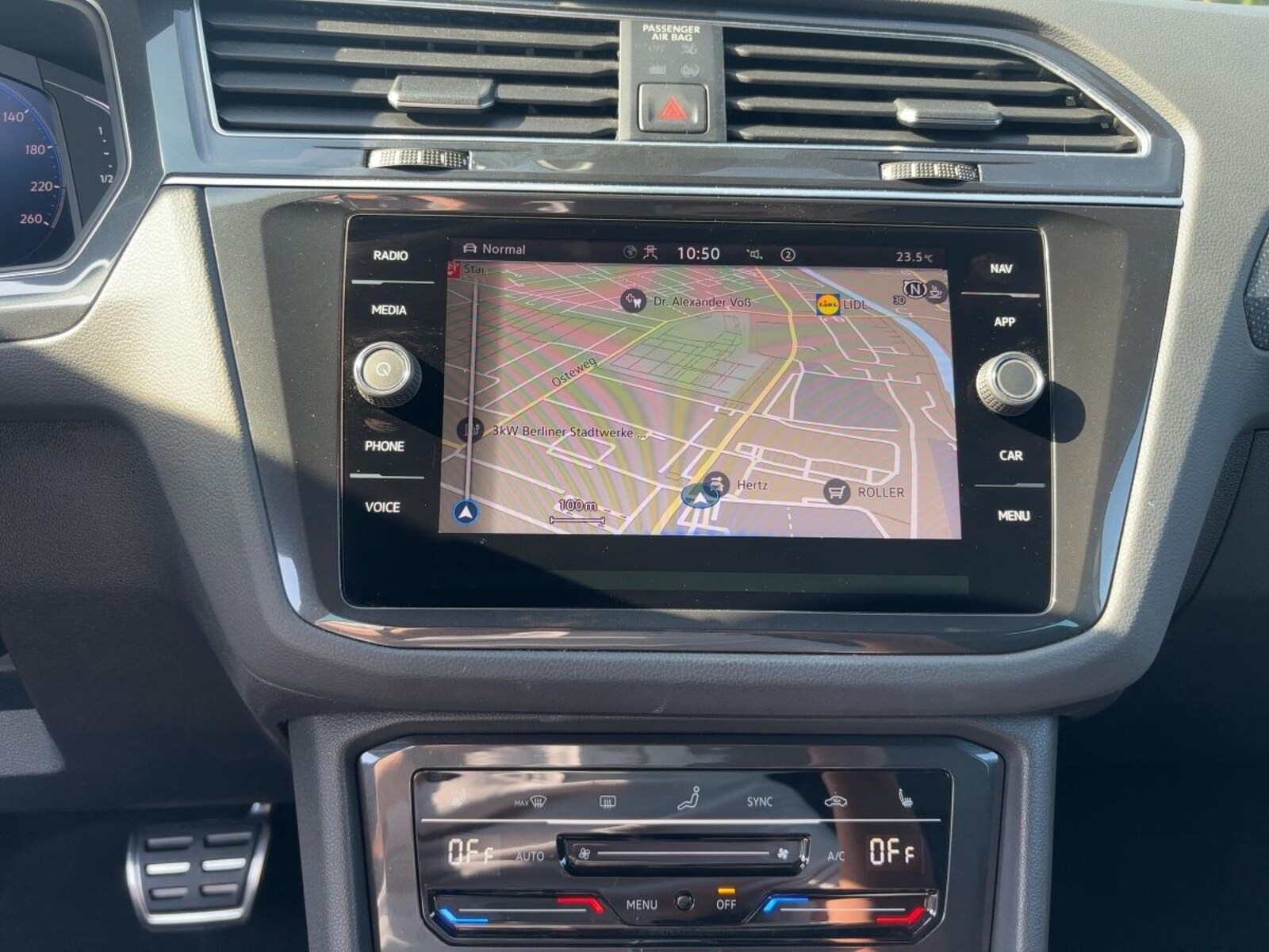Volkswagen Tiguan – Bild 11
