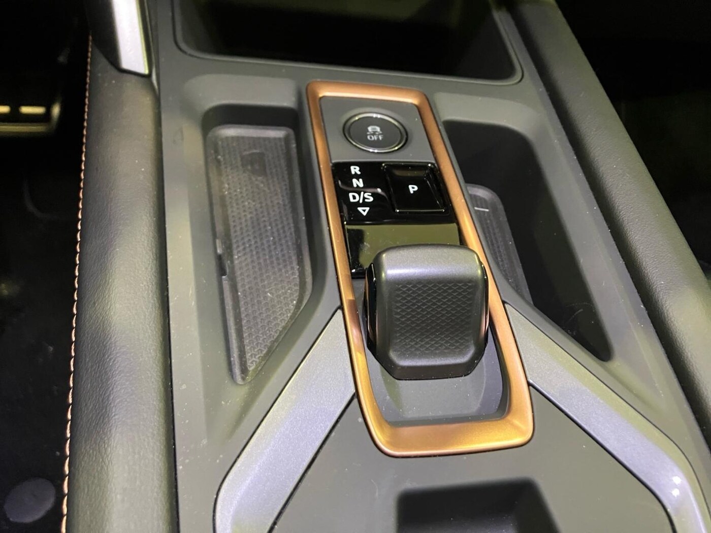 CUPRA Formentor 1.5 TSI e-Hybrid DSG 150 kW (204 CV) — photo 15