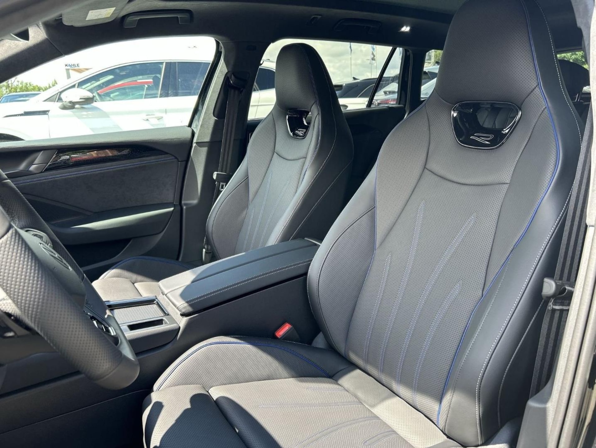 Volkswagen Passat R-Line