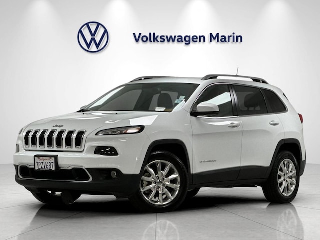 Photo of 2016 Jeep Cherokee