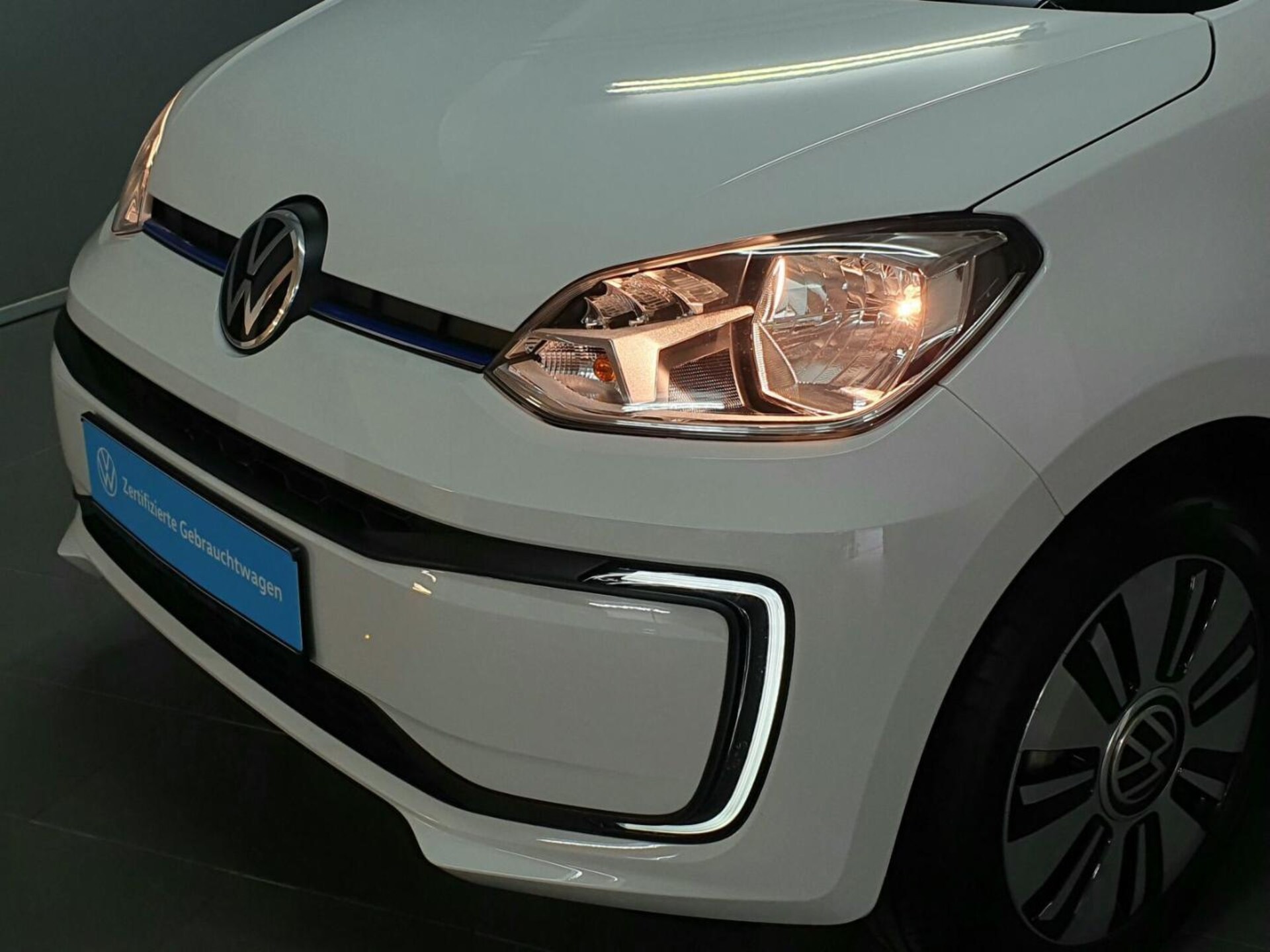 Volkswagen e-up! Style "Plus"