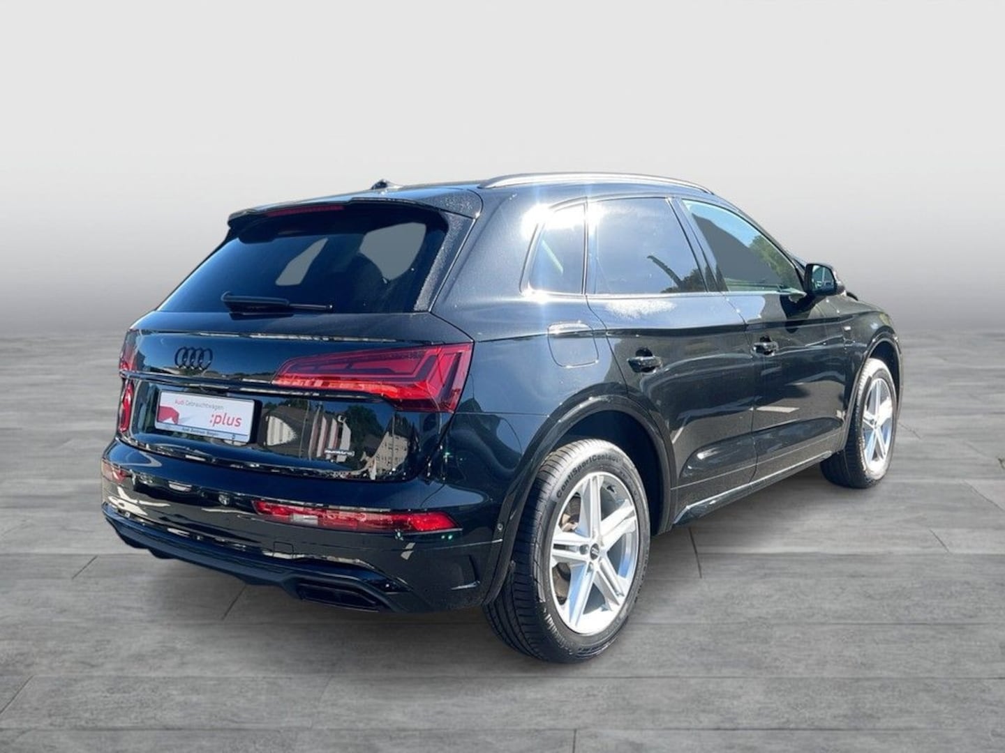 Bild über Audi Q5 TFSI e S line 50 TFSI e quattro S tronic - für weitere Informationen kontaktieren Sie den Audi Partner