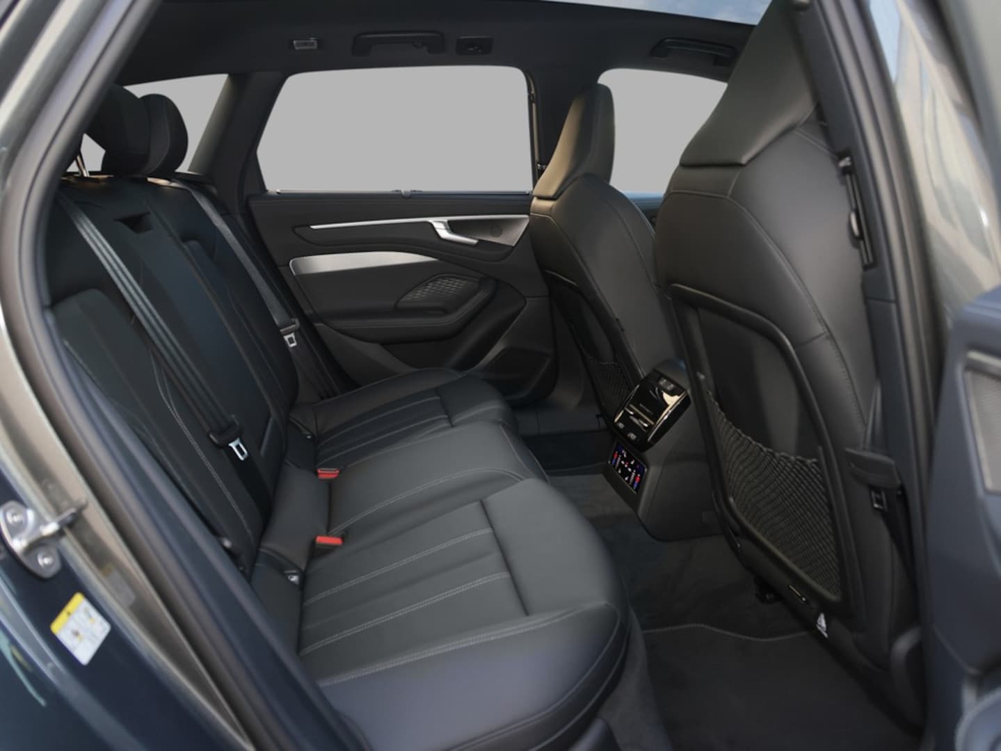 Bild über Audi A6 Avant TDI quattro 150 kW S tronic - für weitere Informationen kontaktieren Sie den Audi Partner