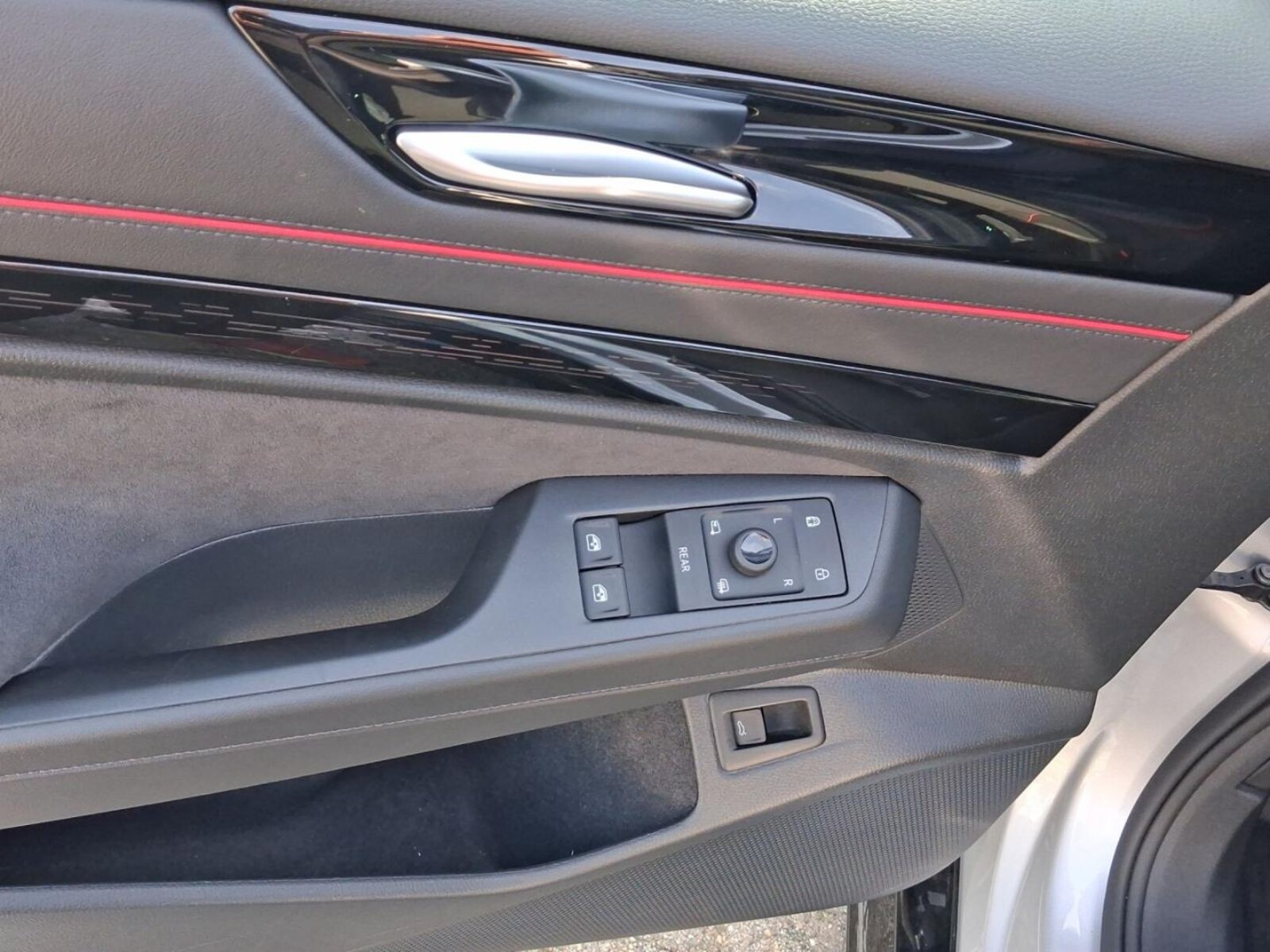 Volkswagen ID.7 Tourer – Bild 8