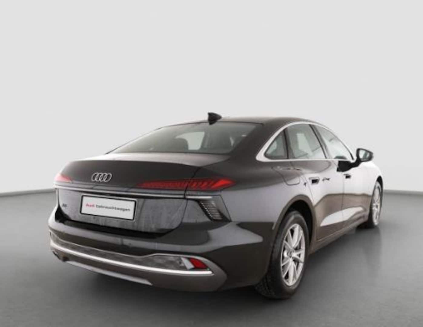Bild über Audi A6 Limousine TDI 150 kW S tronic - für weitere Informationen kontaktieren Sie den Audi Partner