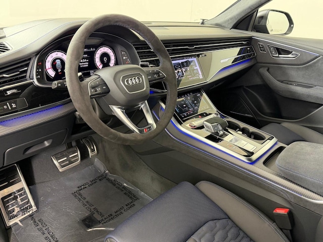 2026 Audi RS Q8 SUV performance