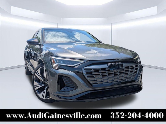 2024 Audi Q8 Sportback e-tron