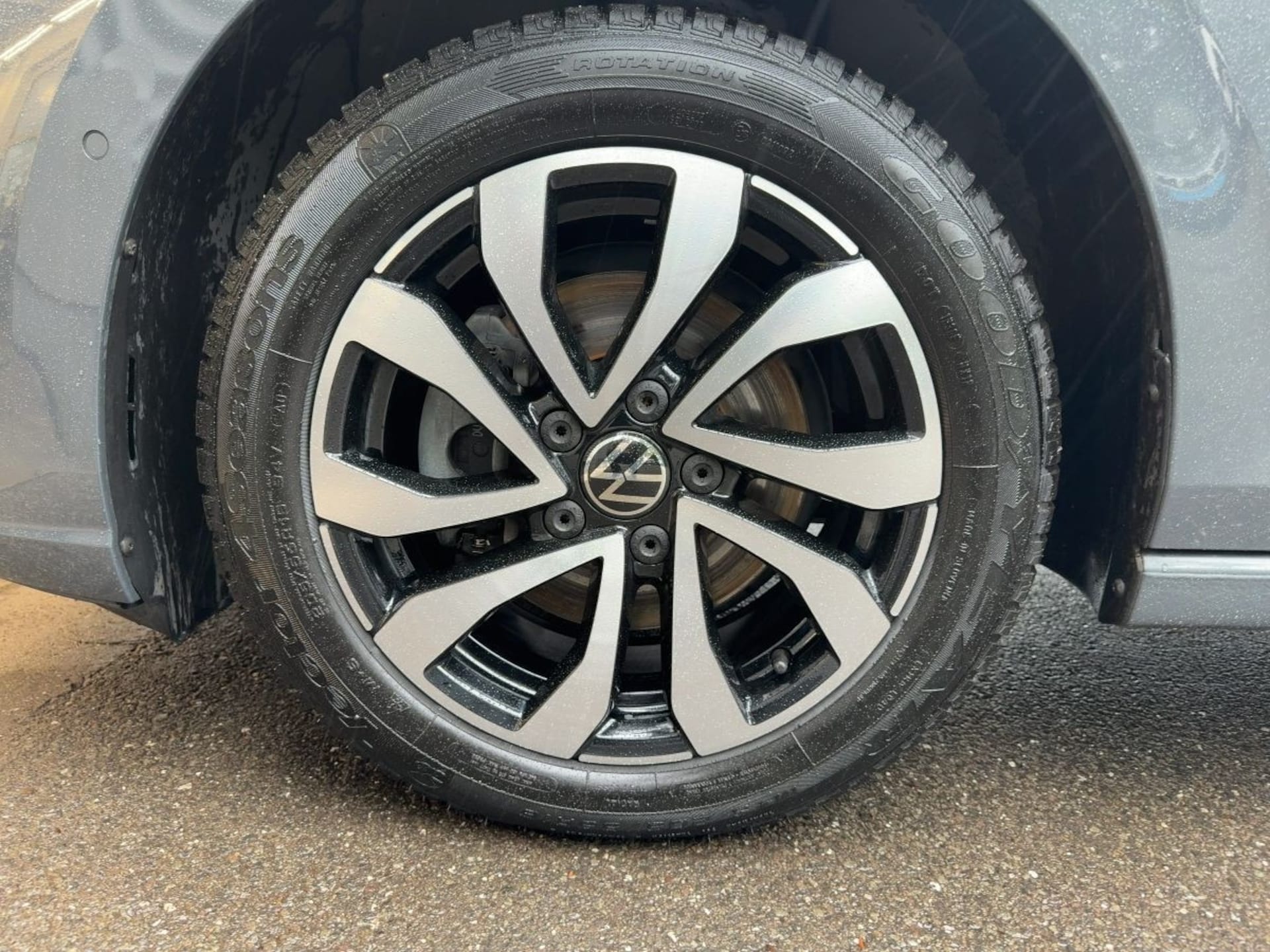 Volkswagen Golf Active