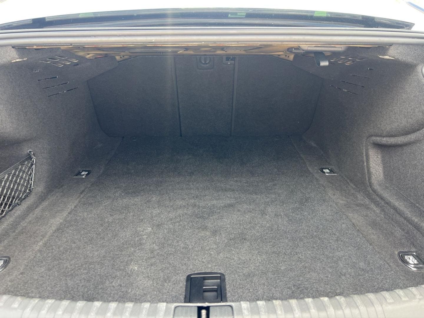 Bild über Audi S6 Limousine TDI quattro tiptronic - für weitere Informationen kontaktieren Sie den Audi Partner