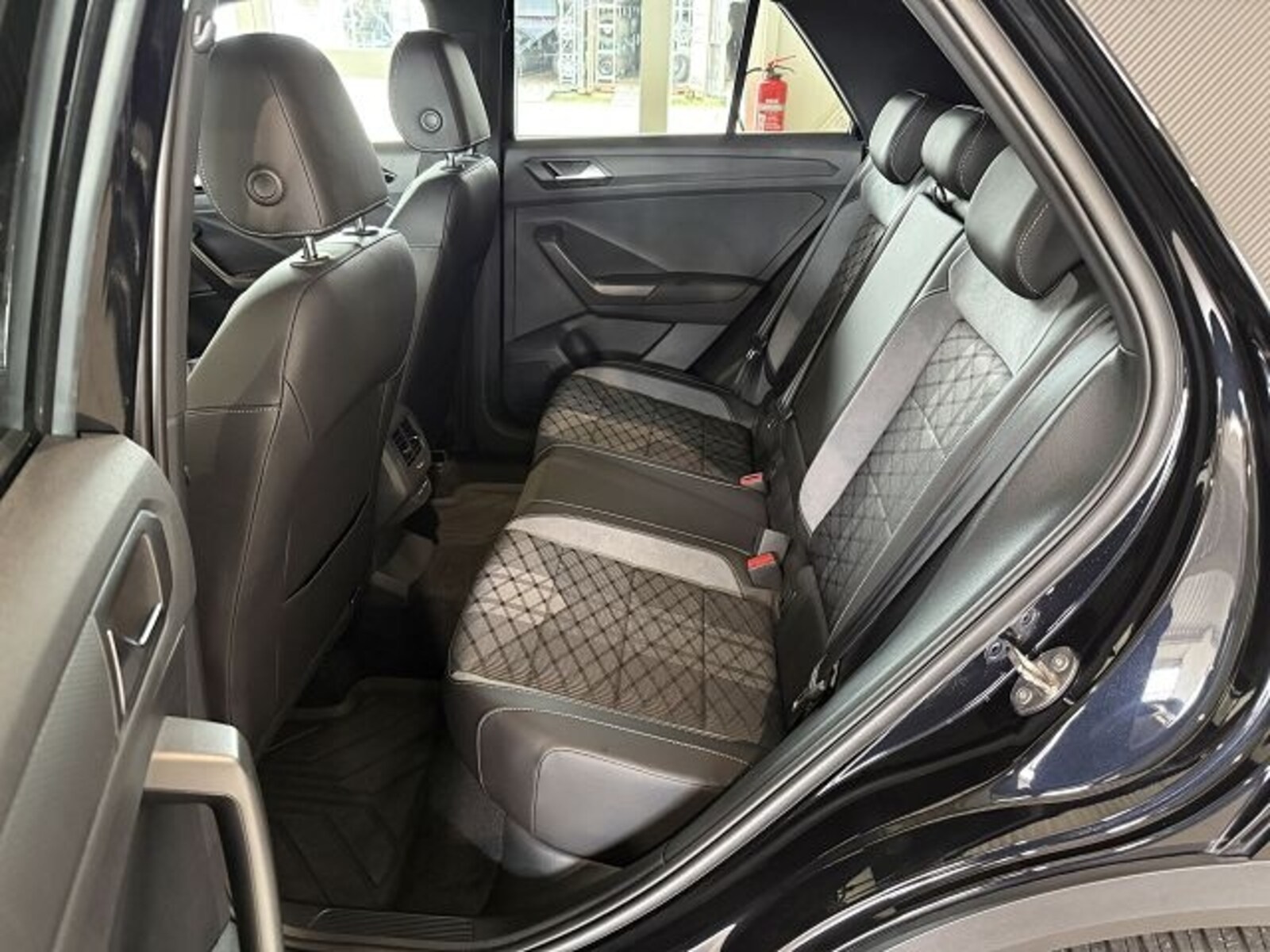 Volkswagen T-Roc – Bild 11