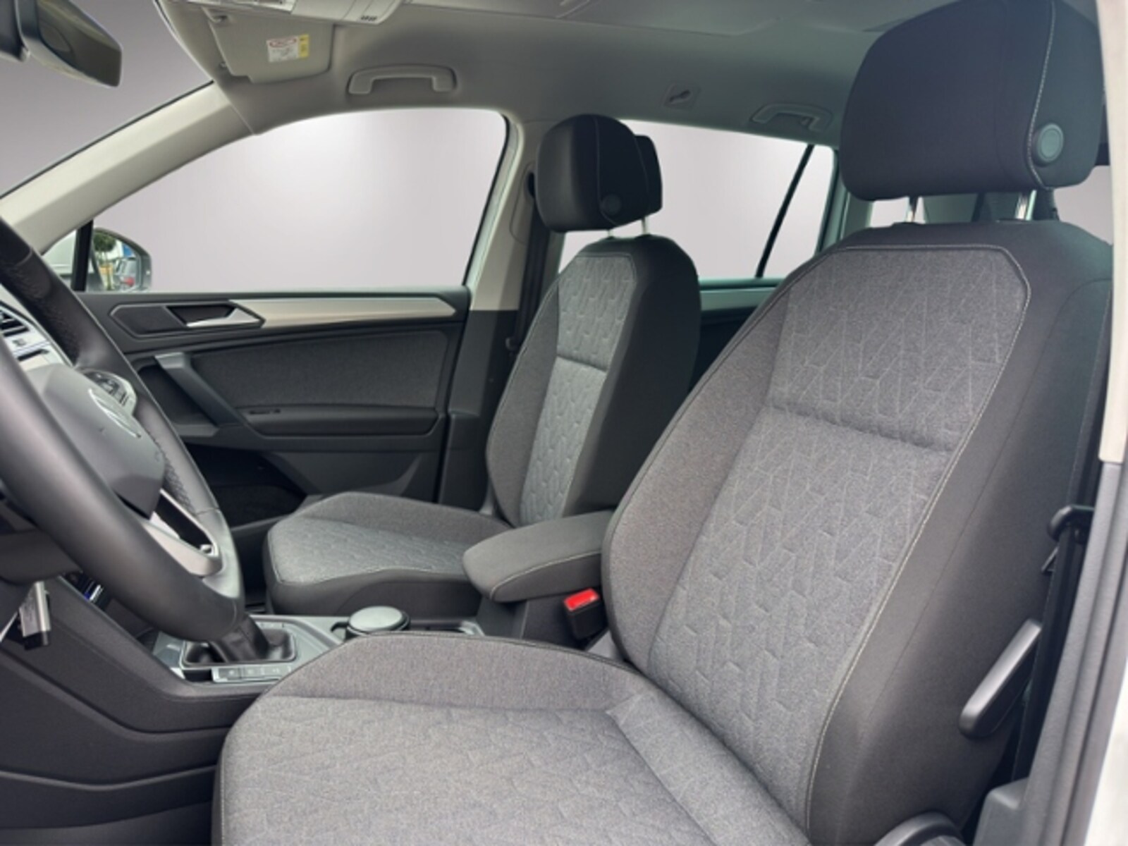 Volkswagen Tiguan – Bild 10