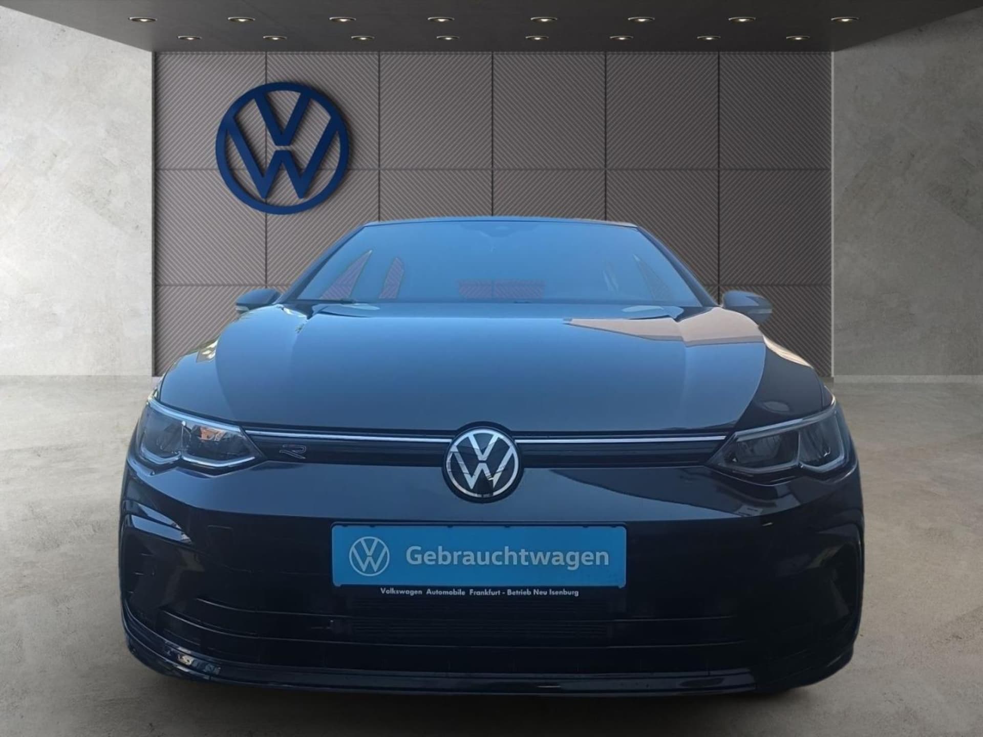 Volkswagen Golf R-Line