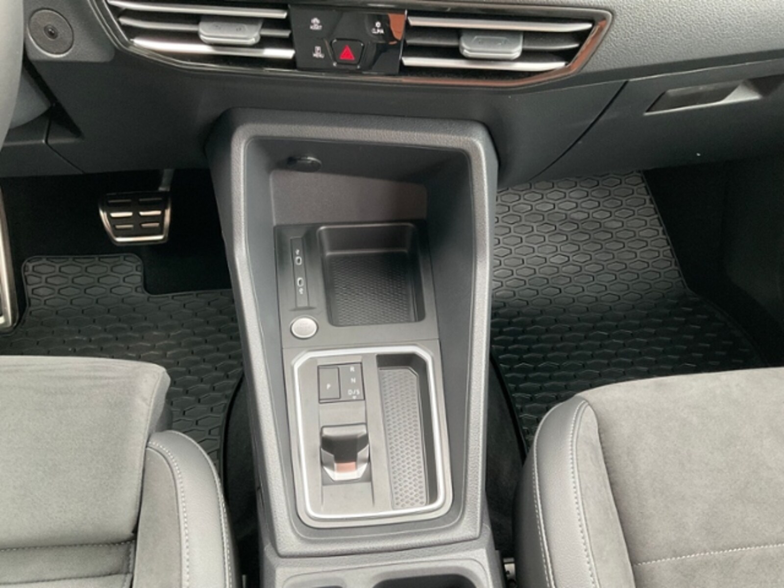 Volkswagen Caddy Maxi – Bild 22