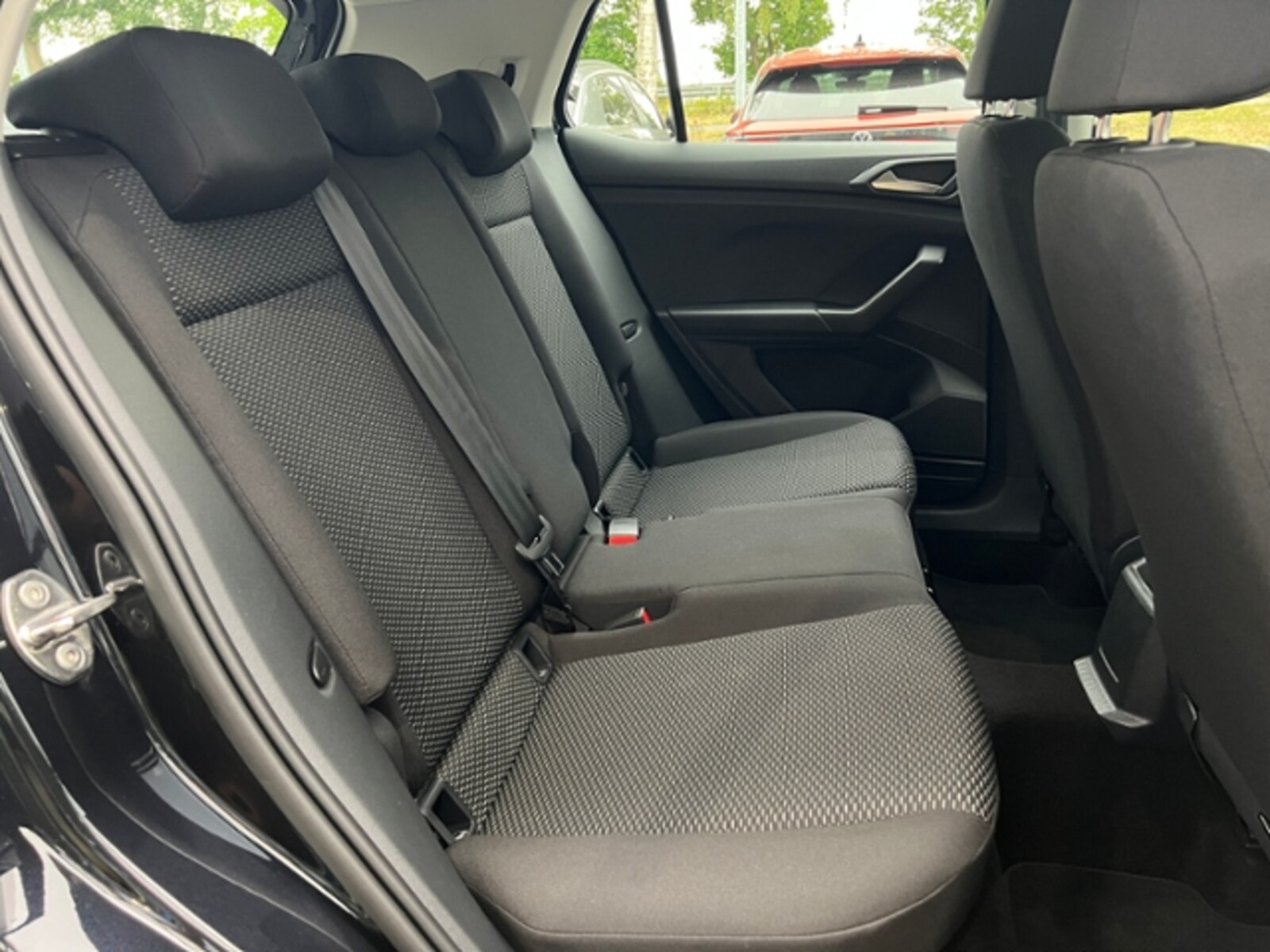 Volkswagen T-Cross – Bild 9