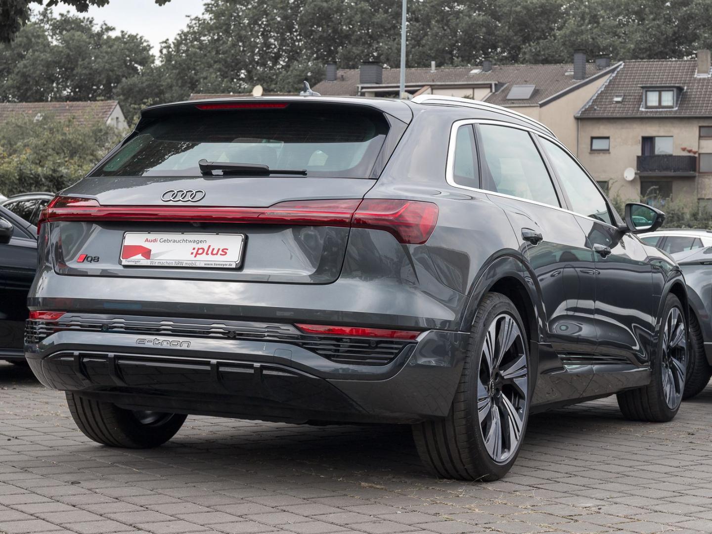 Image about Audi Q8 e-tron S line 55 e-tron quattro