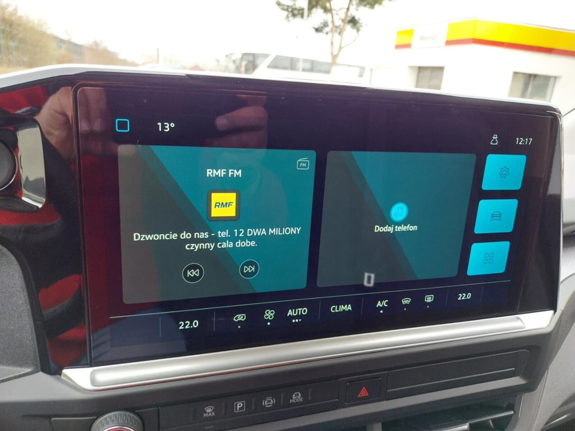 Volkswagen Caravelle długi roztaw osi Model bazowy