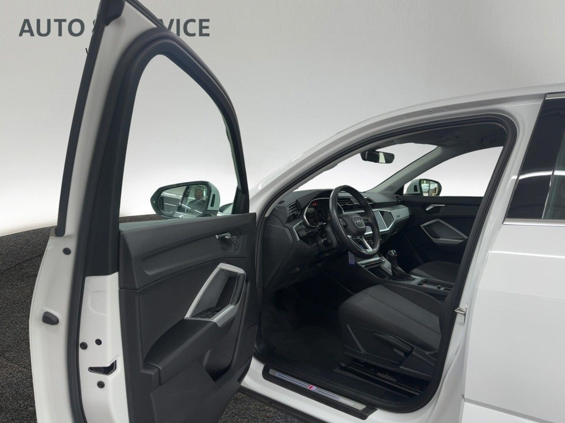 Audi Q3 Sportback S line