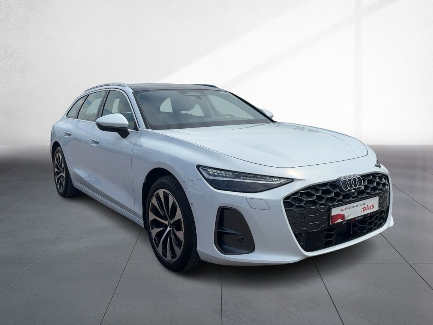 Bild über Audi A6 Avant TDI quattro 150 kW S tronic - für weitere Informationen kontaktieren Sie den Audi Partner