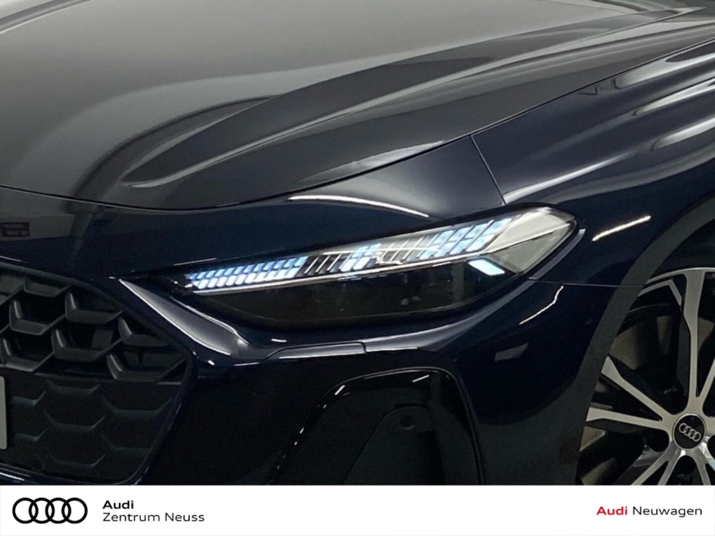 Bild über Audi A5 Avant e-hybrid e-hybrid quattro 270 kW S tronic - für weitere Informationen kontaktieren Sie den Audi Partner