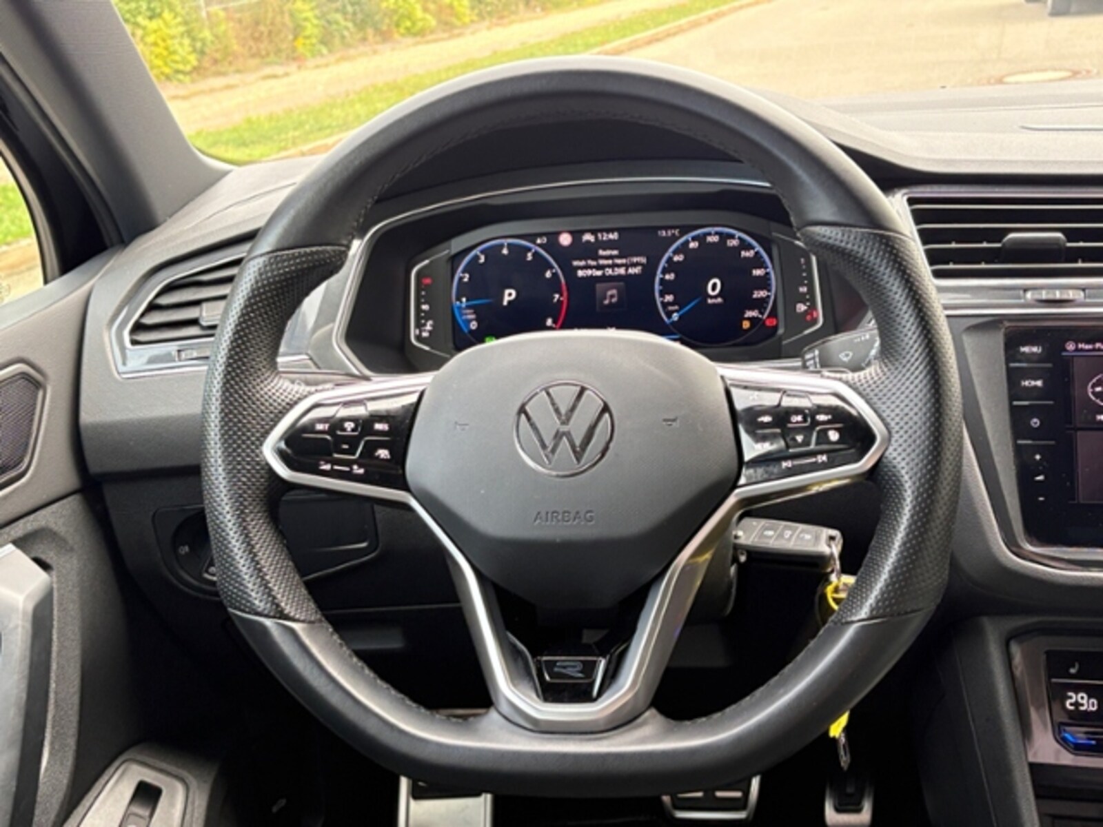 Volkswagen Tiguan – Bild 12