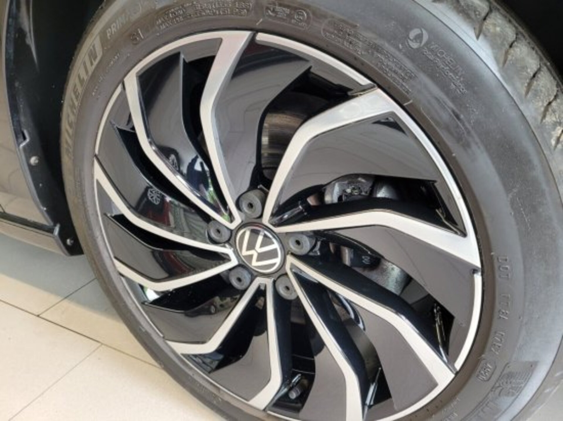 Volkswagen Golf Active