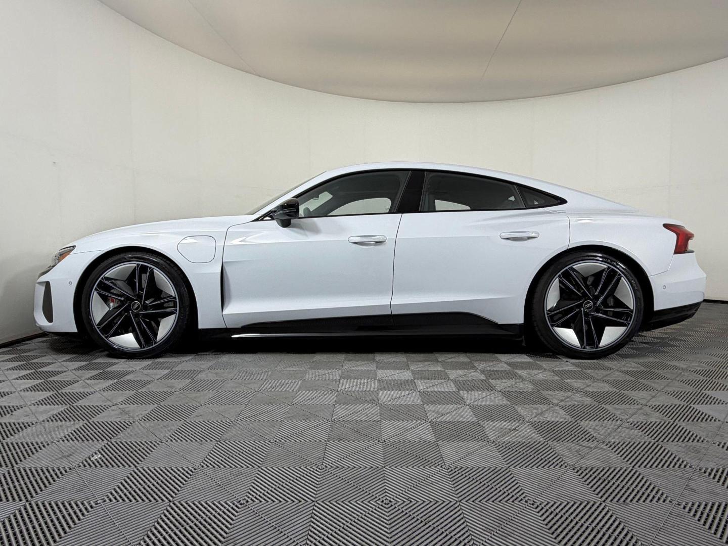 Used 2023 Audi RS e-tron GT Base with VIN WAUBHBFW5P7903297 for sale in Brentwood, TN