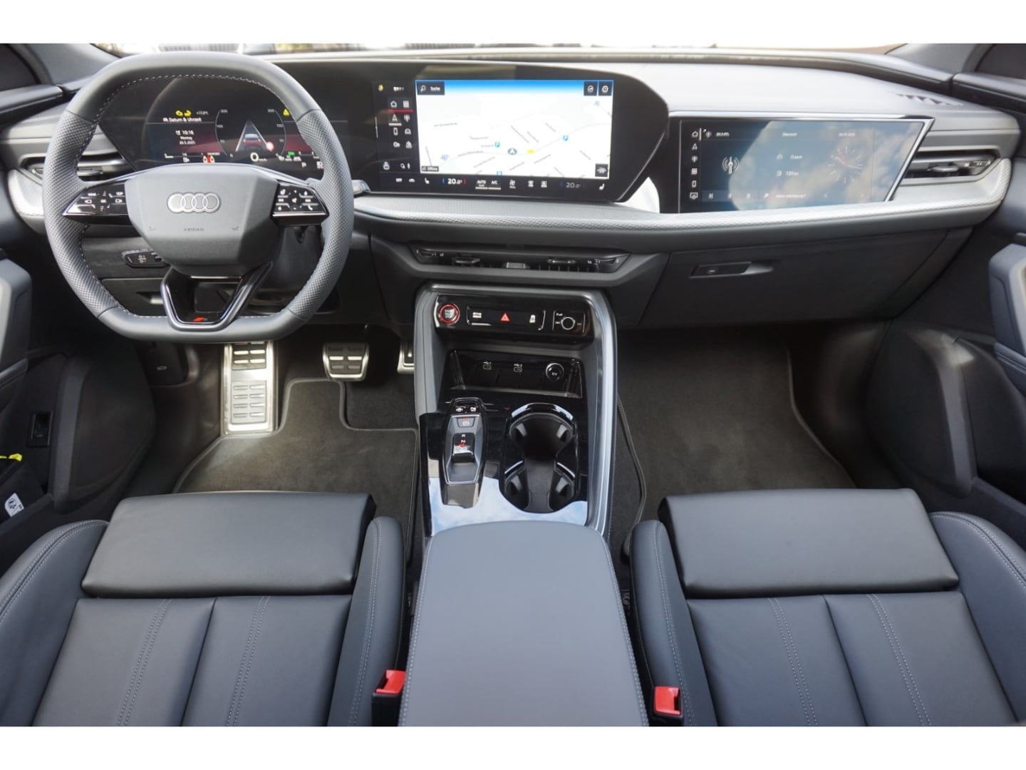 Bild über Audi Q5 Sportback TDI quattro 150 kW S tronic - für weitere Informationen kontaktieren Sie den Audi Partner