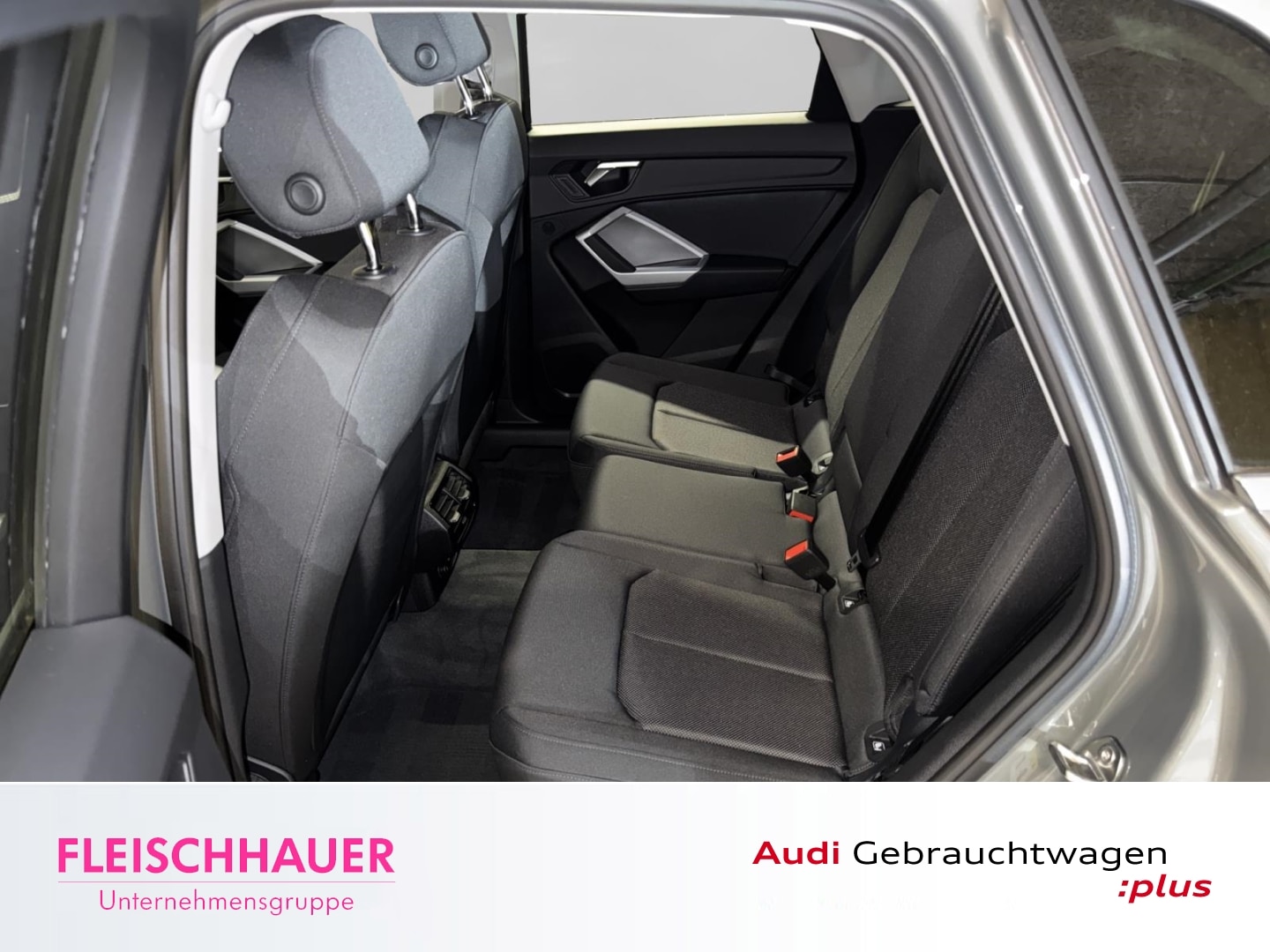 Bild über Audi Q3 advanced 35 TFSI S tronic - für weitere Informationen kontaktieren Sie den Audi Partner