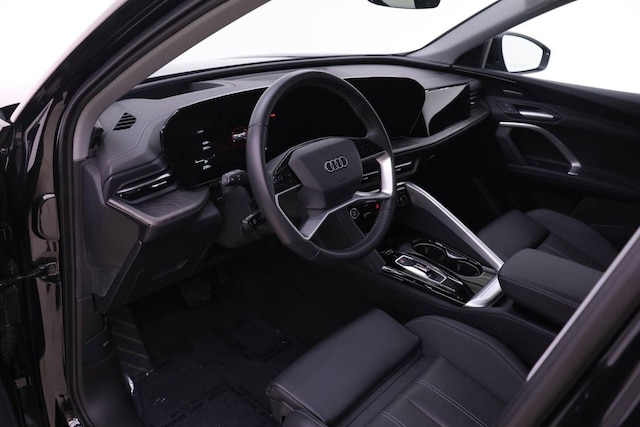 2025 Audi Q5 Premium Plus - Photo 6
