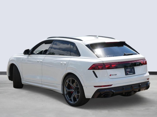 2026 Audi RS Q8 SUV performance