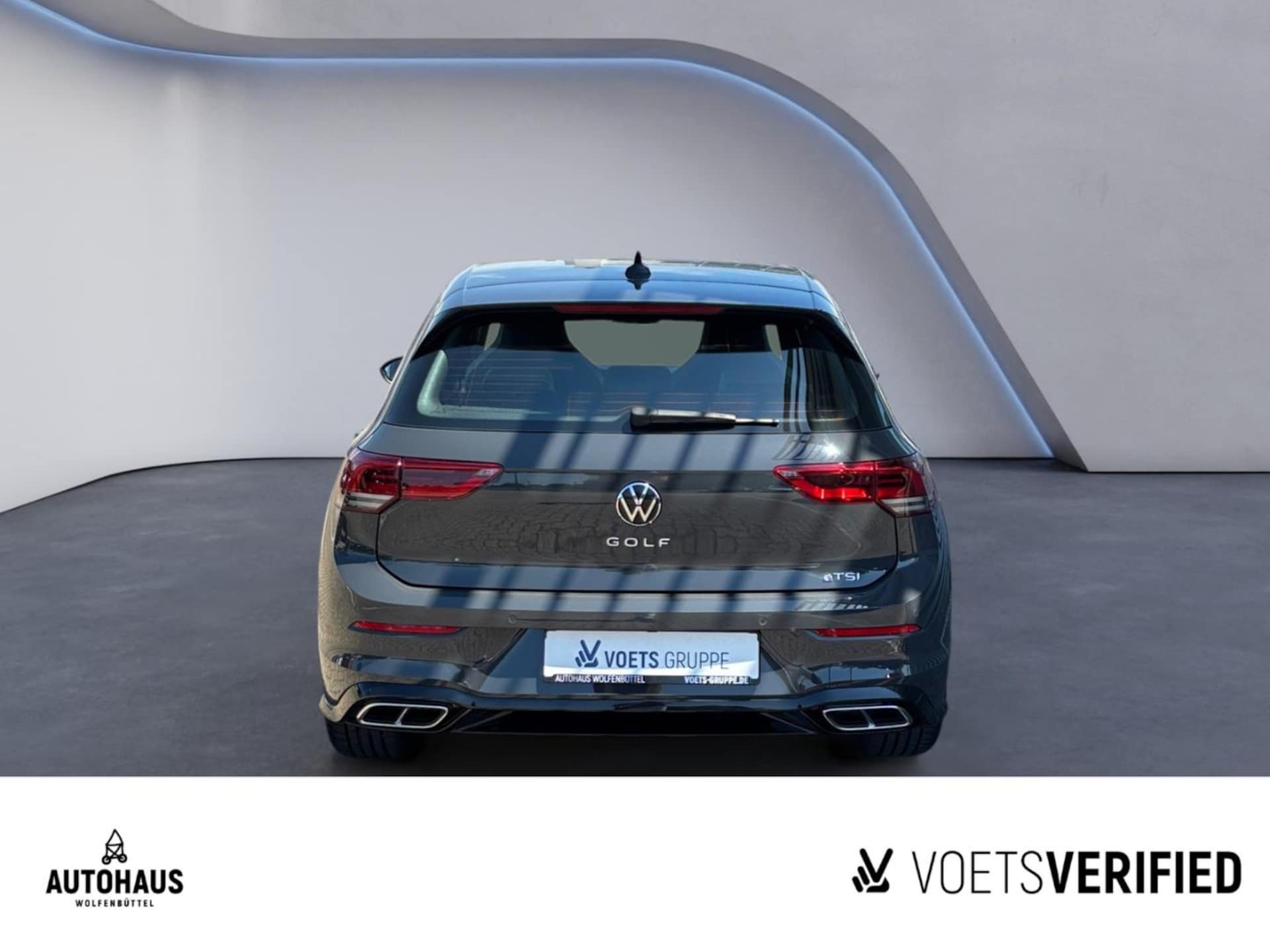 Volkswagen Golf R-Line