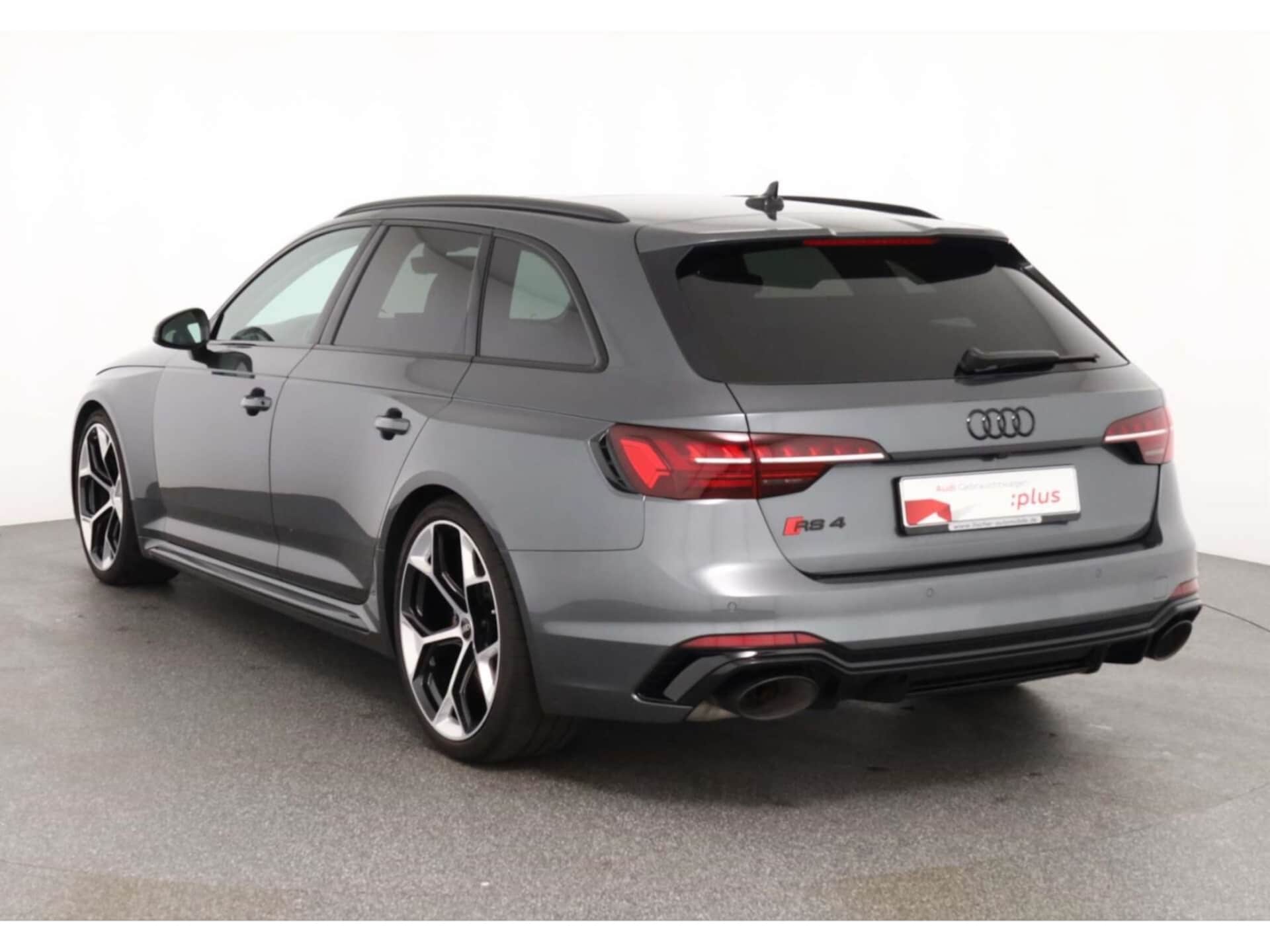 Audi RS 4 Avant