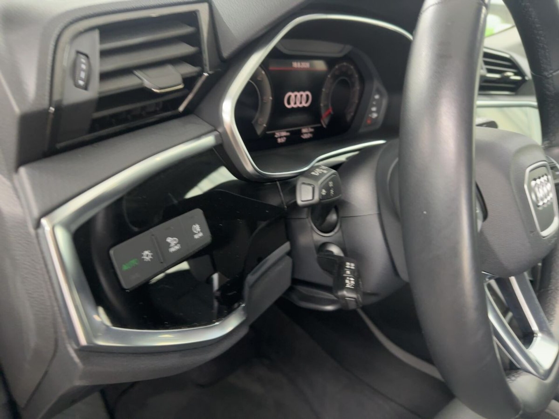 Audi Q3 Sportback S line