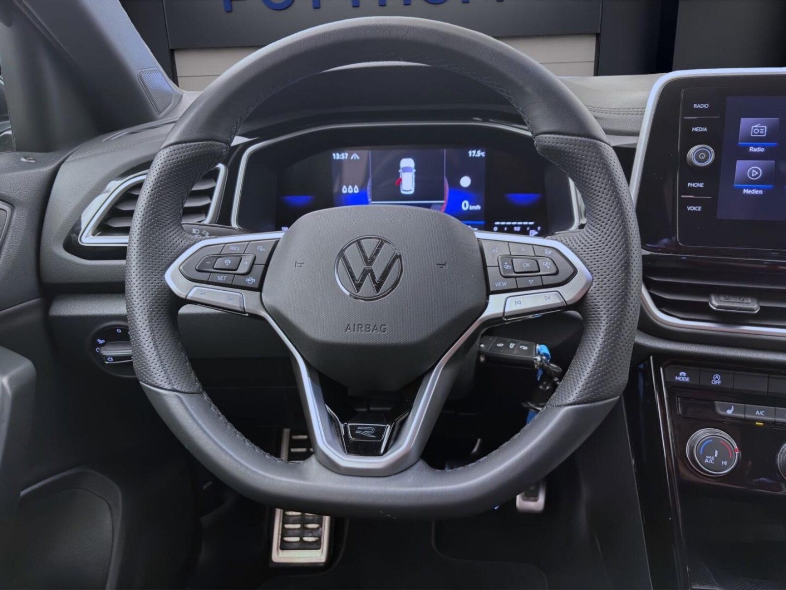 Volkswagen T-Roc – Bild 12
