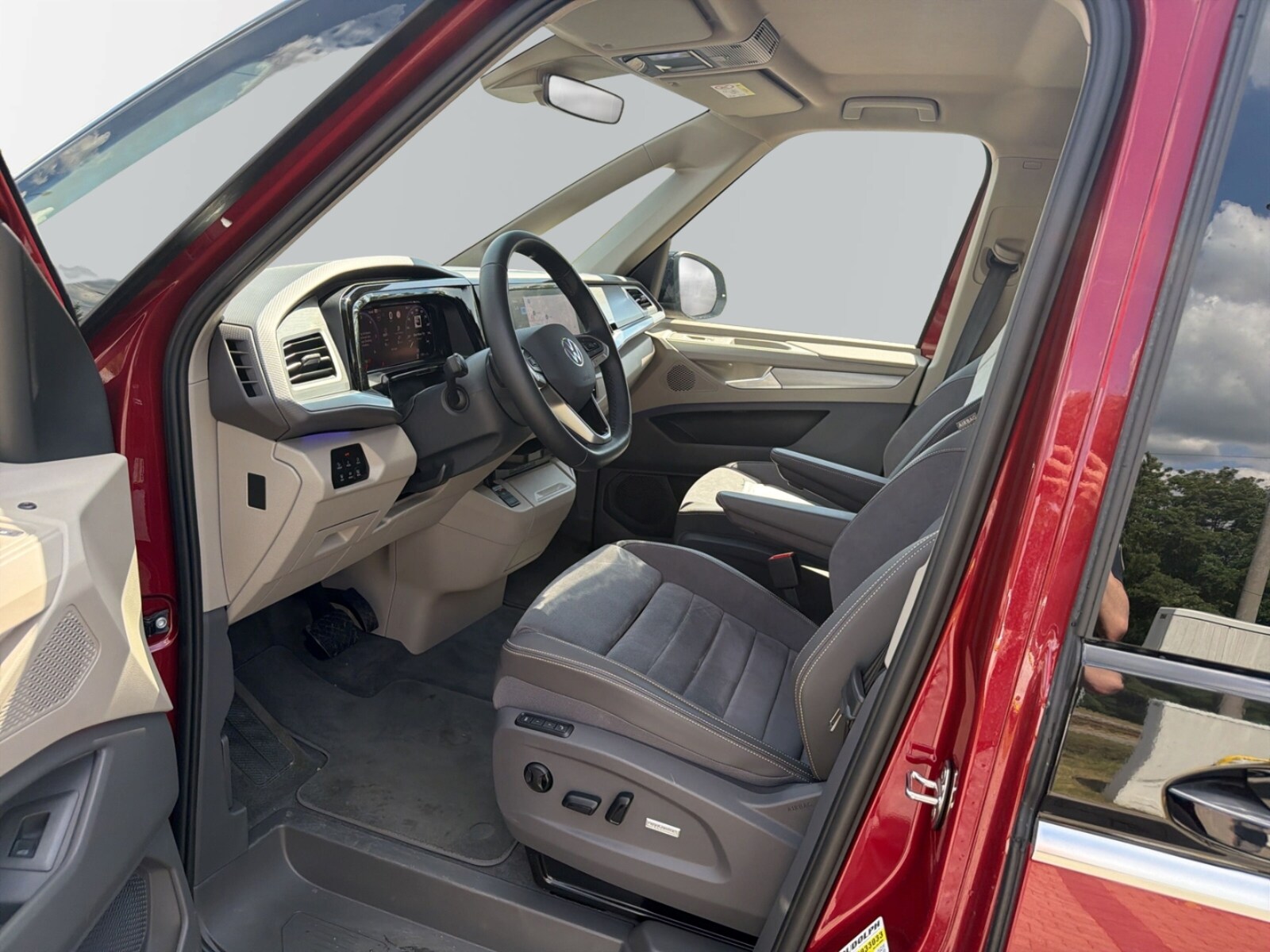 Volkswagen Multivan Langversion – Bild 8