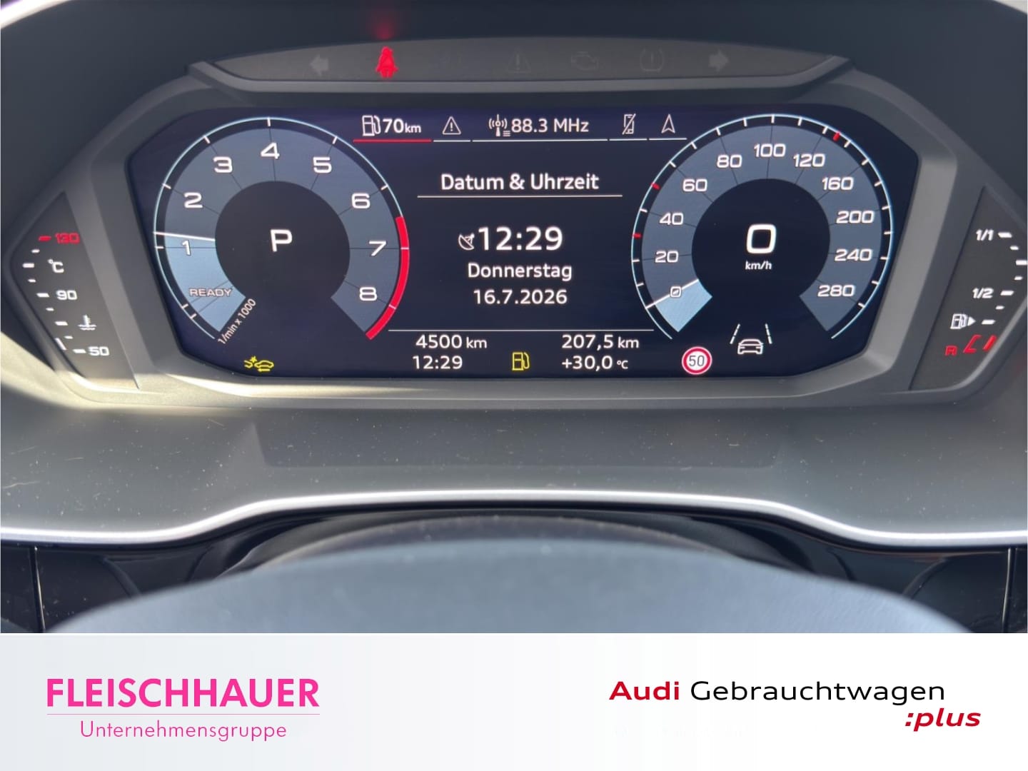 Bild über Audi Q3 advanced 35 TFSI S tronic - für weitere Informationen kontaktieren Sie den Audi Partner