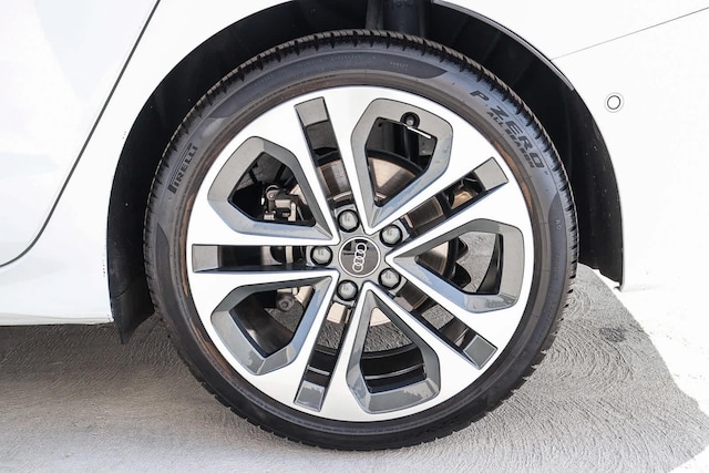 2025 Audi A3 Premium - Photo 13