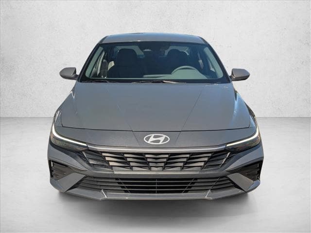 2024 Hyundai Elantra