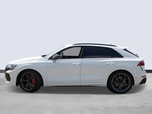 2026 Audi RS Q8 SUV performance