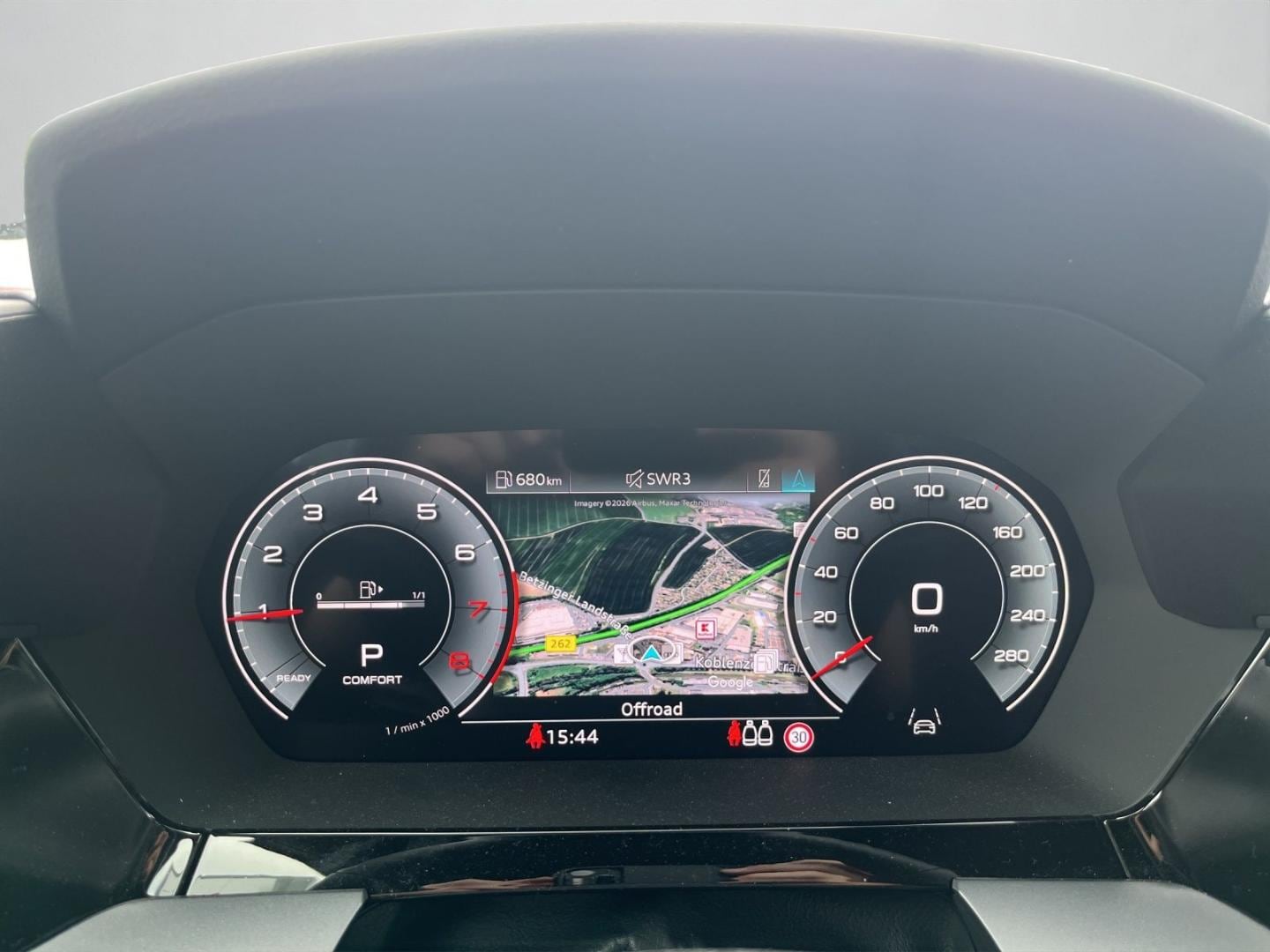 Bild über Audi A3 Sportback 35 TFSI S tronic - für weitere Informationen kontaktieren Sie den Audi Partner