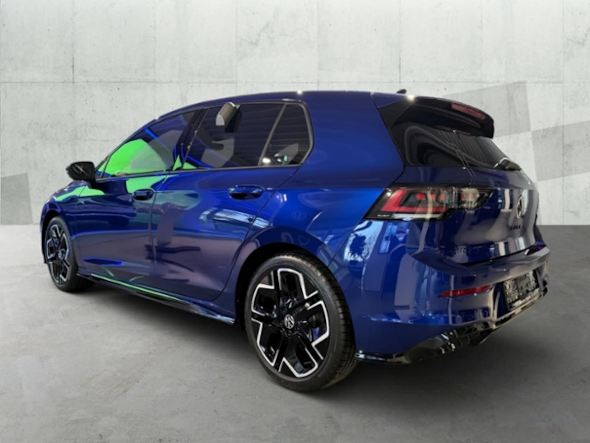 Volkswagen Golf R-Line