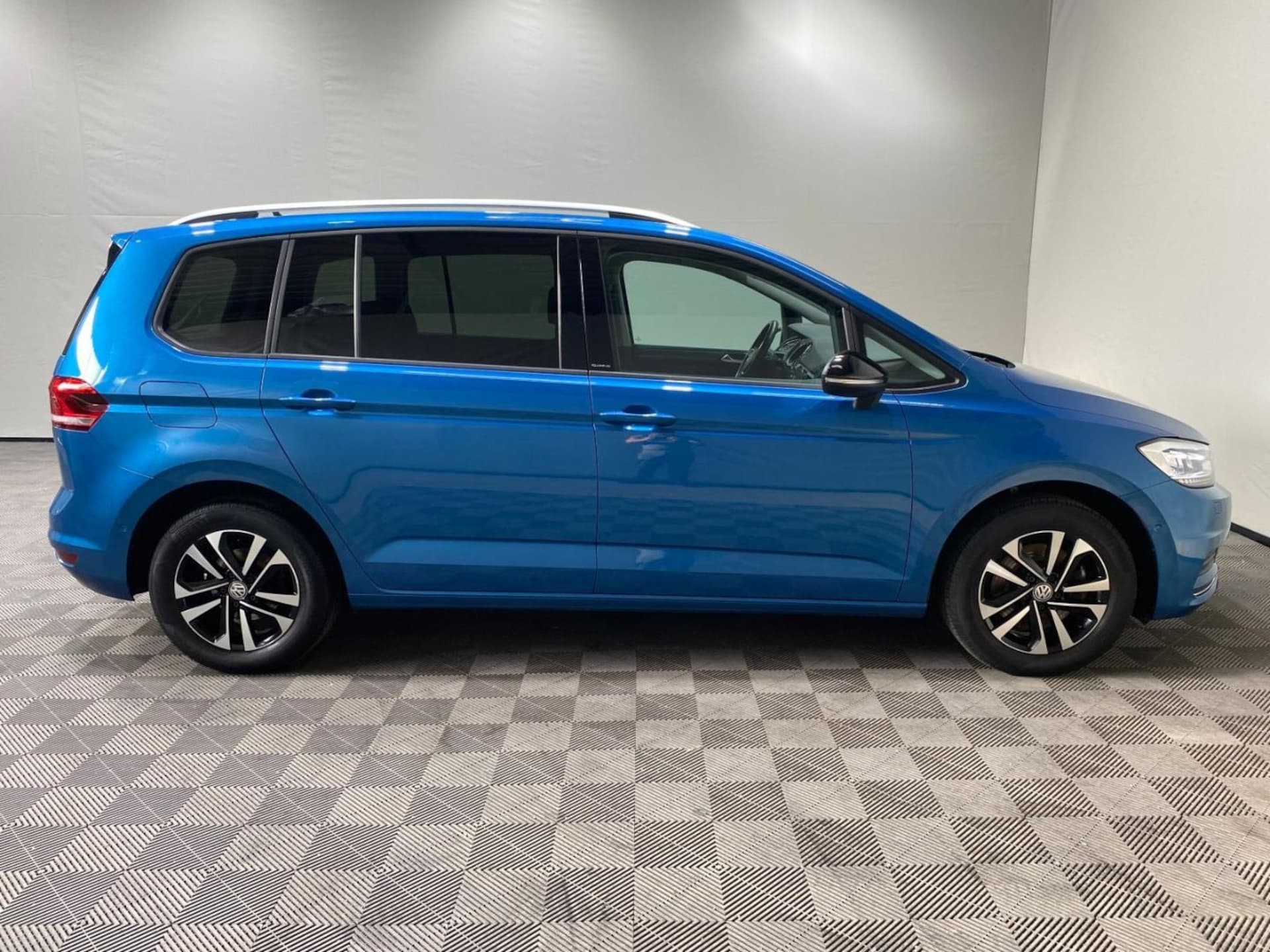 Volkswagen Touran IQ.DRIVE