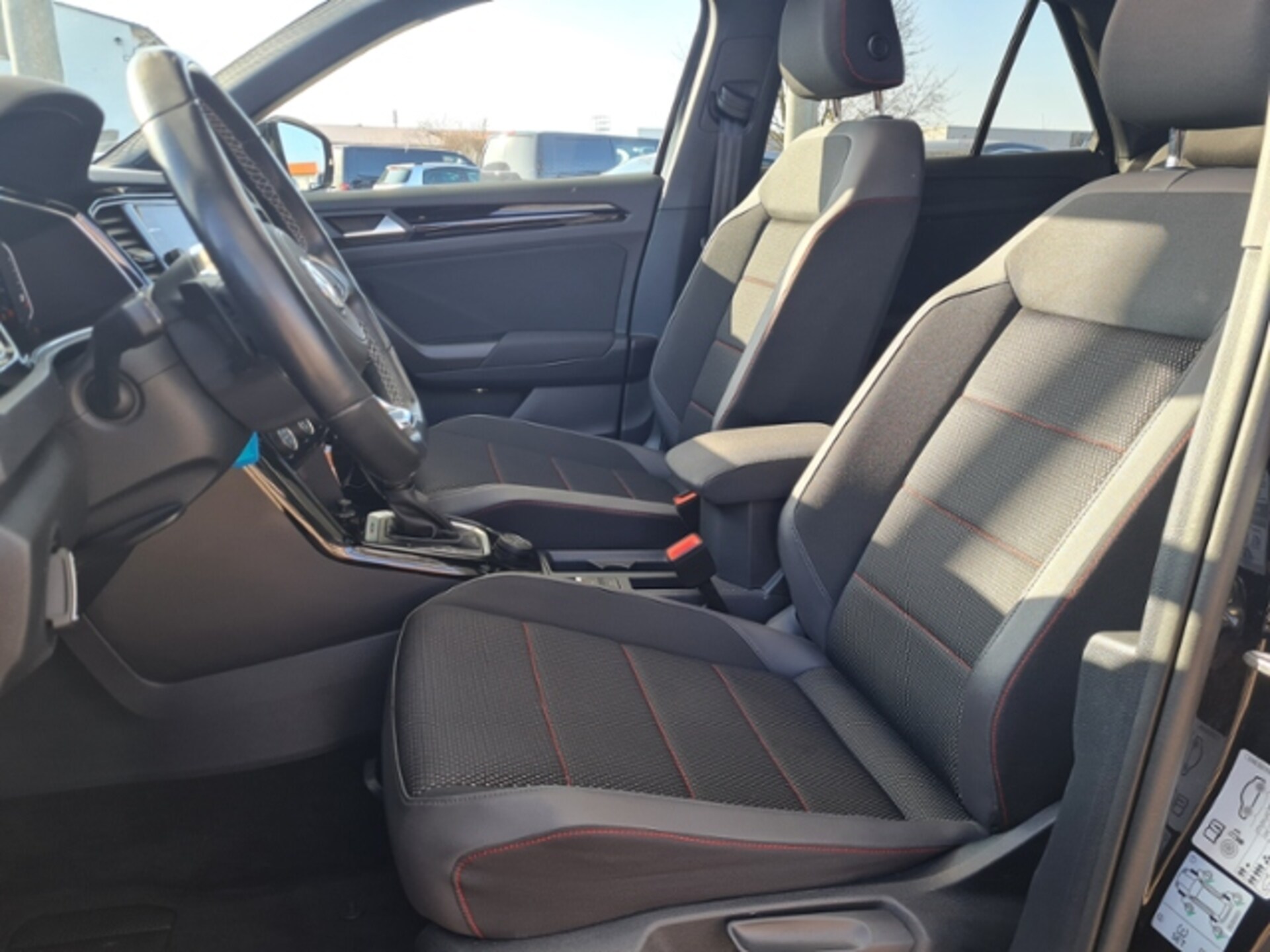 Volkswagen T-Roc Sport