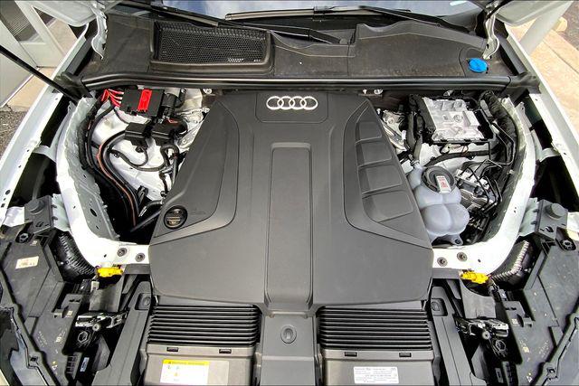 2025 Audi Q7 Premium Plus - Photo 10