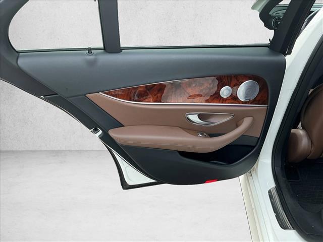 2017 MERCEDES-BENZ E-CLASS - Image 13